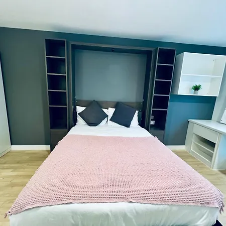Stuhomes - Arundel House Londen Buitenkant foto