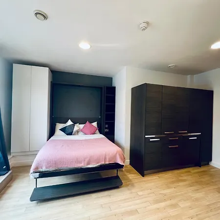 Stuhomes - Arundel House Londen Buitenkant foto