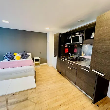 Stuhomes - Arundel House Londen Buitenkant foto