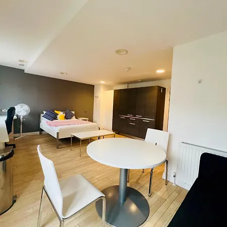 Stuhomes - Arundel House Londen Buitenkant foto