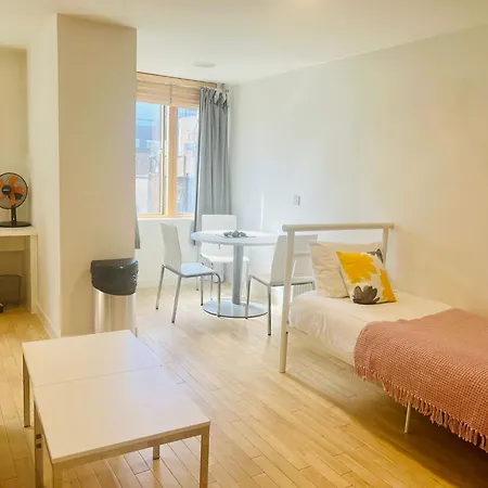Stuhomes - Arundel House Londen Buitenkant foto