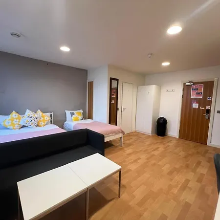Stuhomes - Arundel House Londen Buitenkant foto