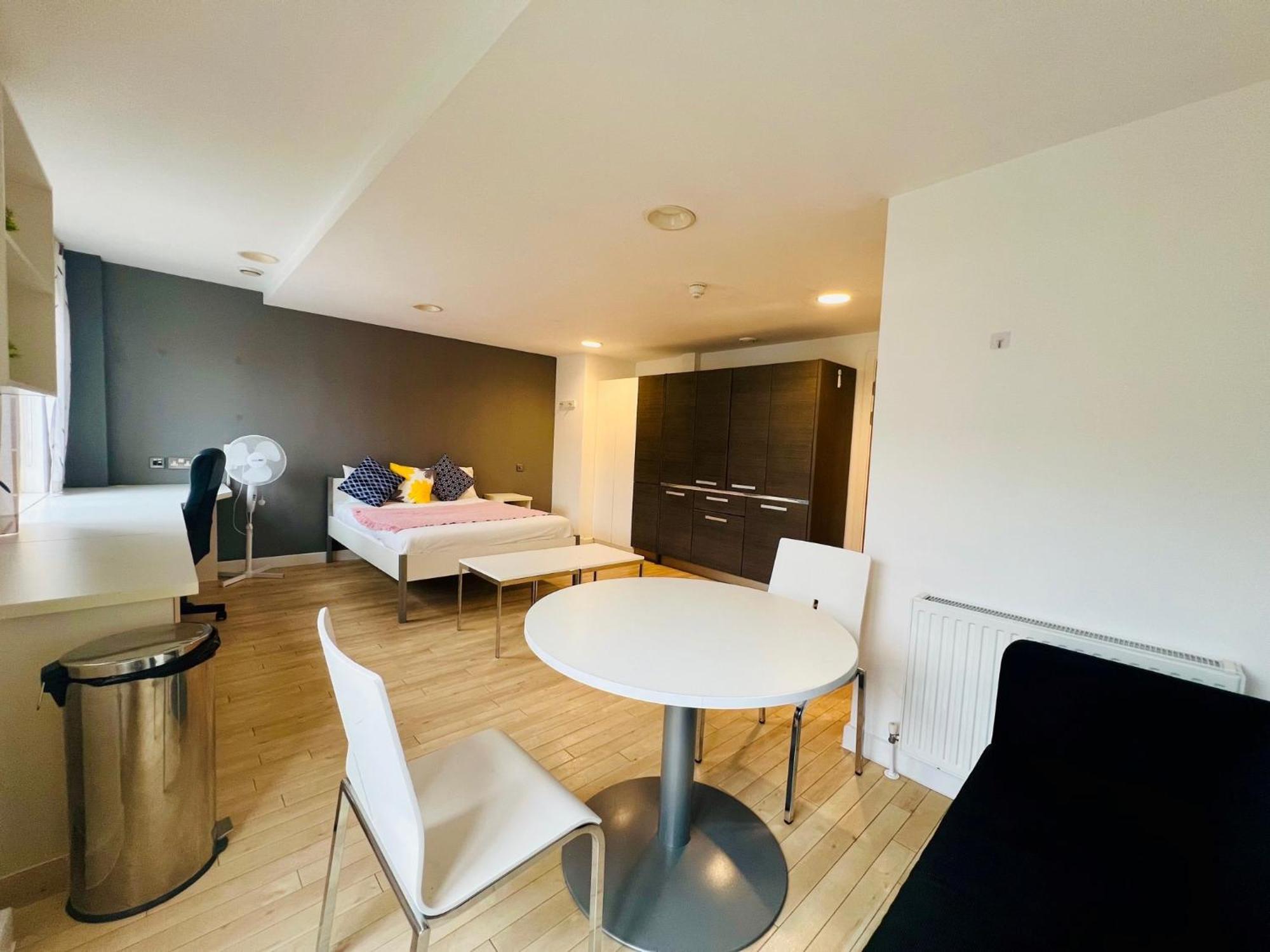 Apartamento Stuhomes - Arundel House Londres